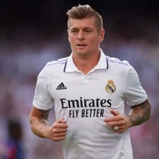 Toni Kroos renova contrato para ficar no Real Madrid até 2024